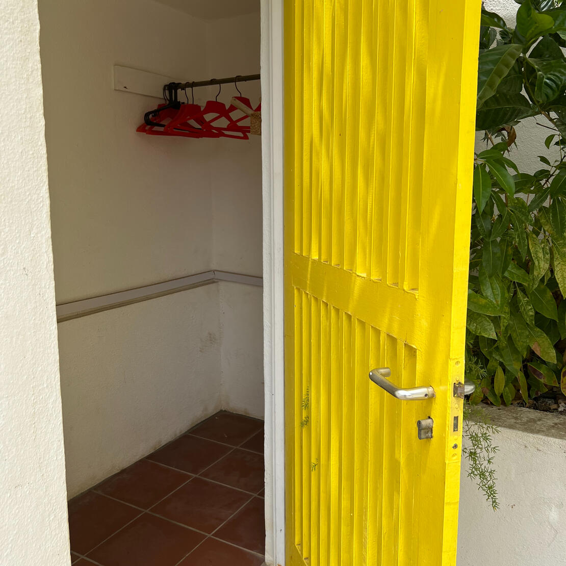 Dive lockers